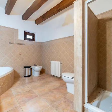 Segue - Pol112 By Interhome * Pollença